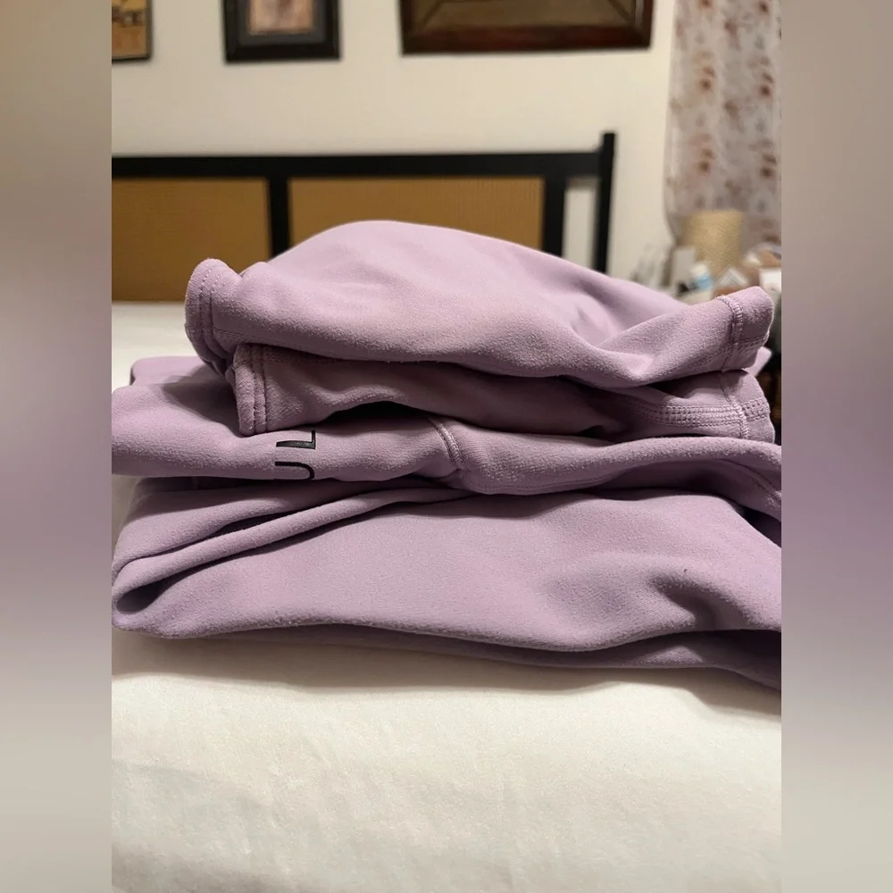 P'tula Lavender Activewear Set - Picture 5 of 5